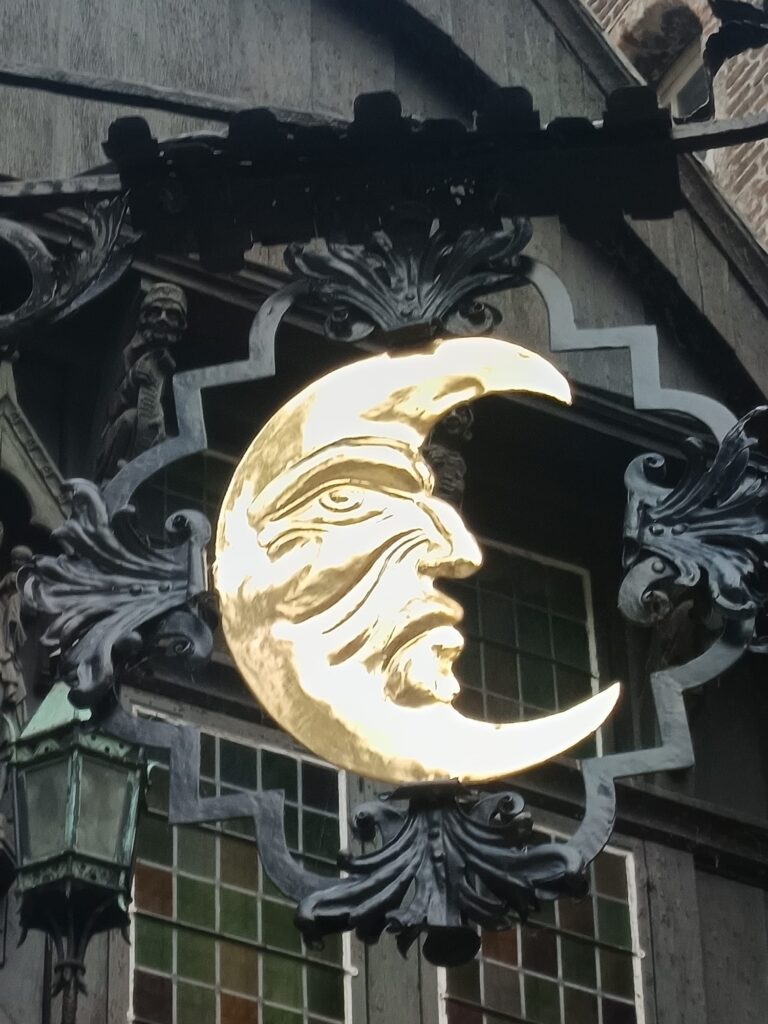 Pirmdiena – Mēness diena (Ritmiskā atelpa “Bungu mājā”)