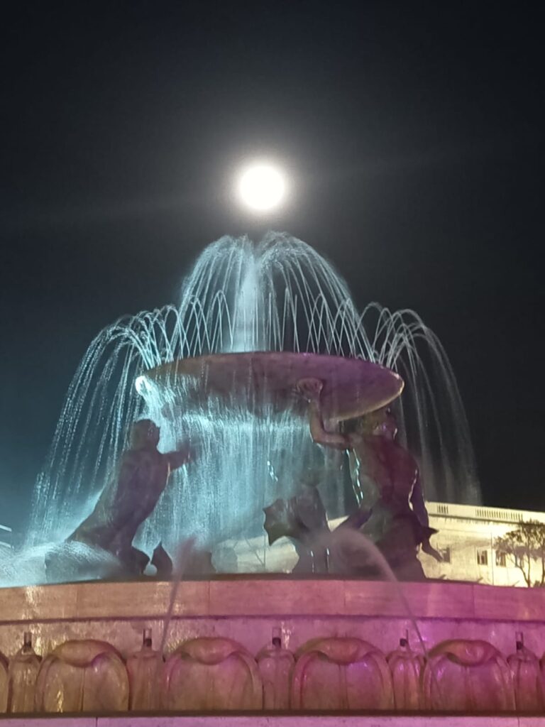 Pirmdiena – Mēness Skorpionā iesoļojis Anuradha nakšatrā – Sirds Loģika un Dziļā Saikne